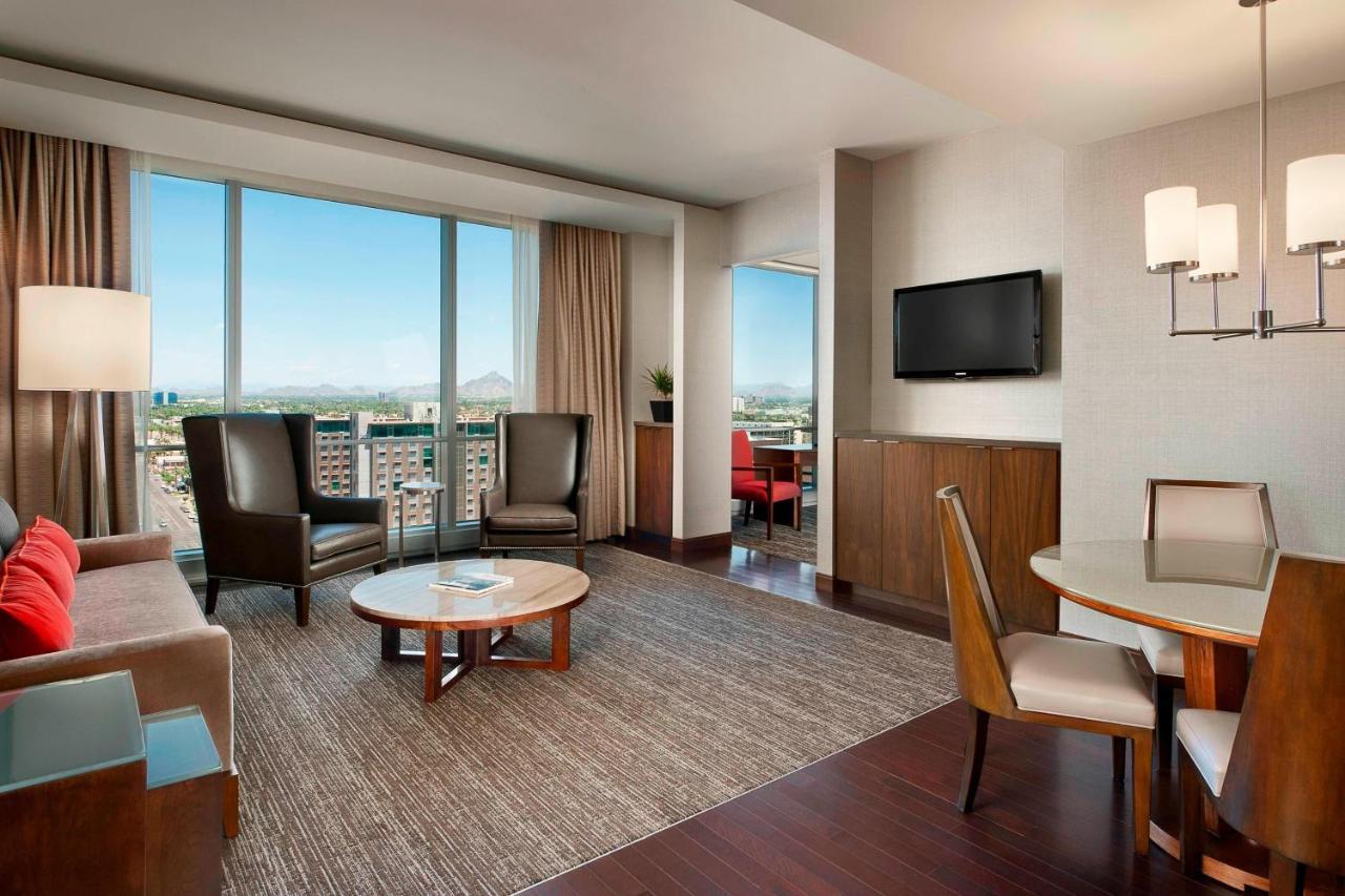 เดอะ เวสทิน ฟีนิกซ์ ดาวน์ทาวน์ Hotel ภายนอก รูปภาพ