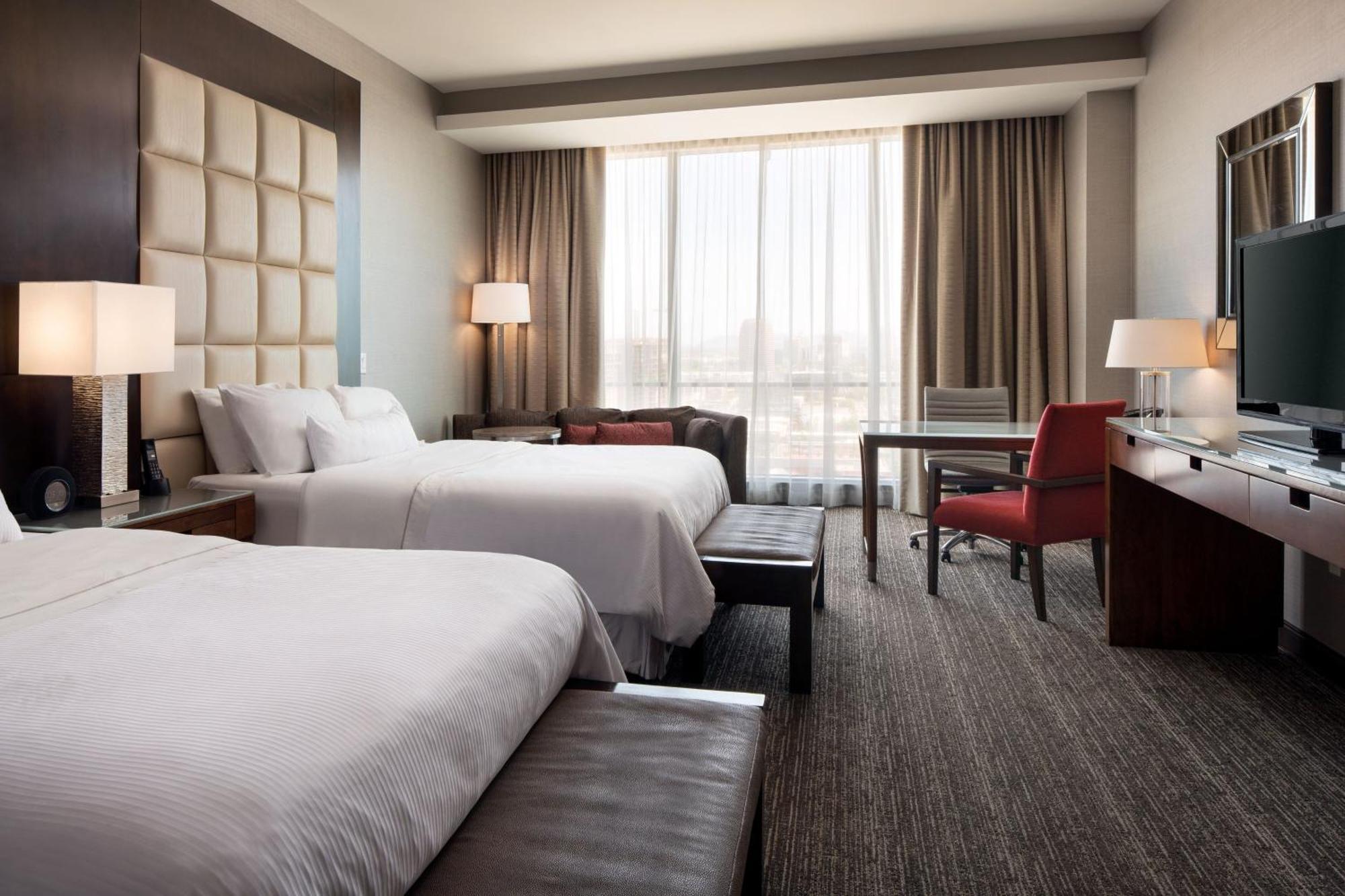 เดอะ เวสทิน ฟีนิกซ์ ดาวน์ทาวน์ Hotel ภายนอก รูปภาพ