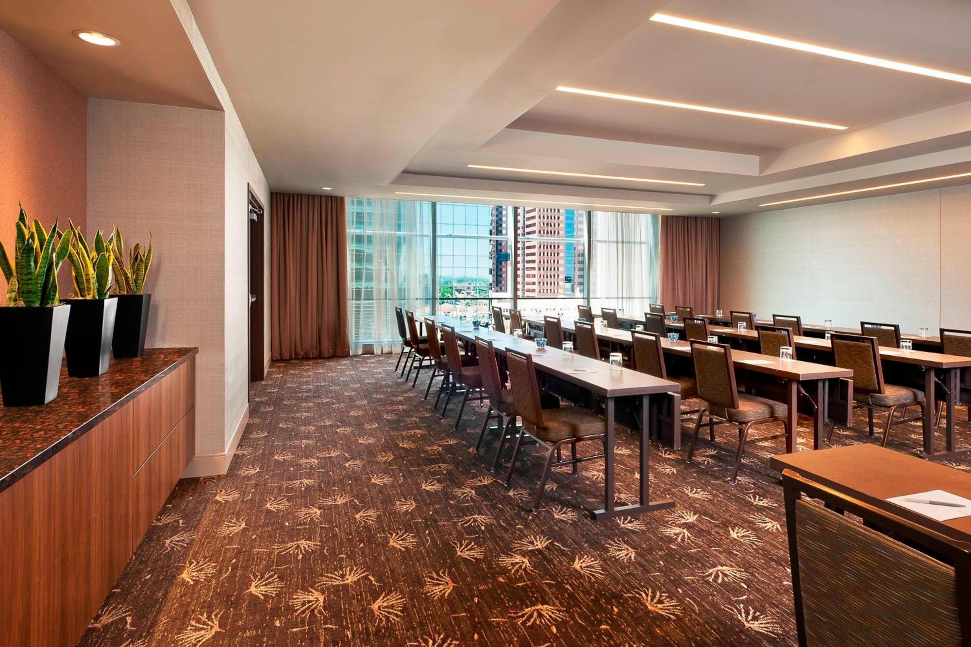 เดอะ เวสทิน ฟีนิกซ์ ดาวน์ทาวน์ Hotel ภายนอก รูปภาพ